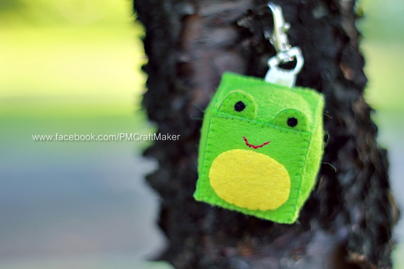 ตุ๊กตากล่องกบ