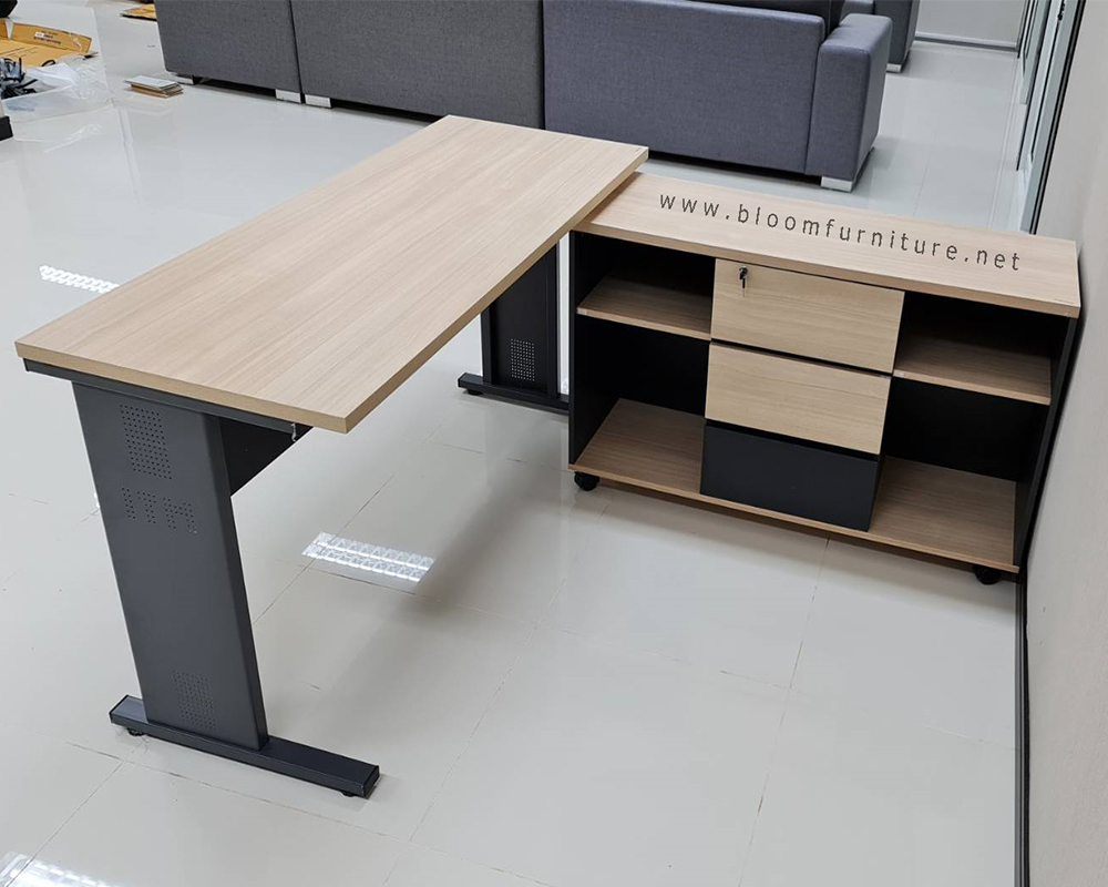 โต๊ะทำงานตัวแอลโครงขาเหล็กพร้อมตู้ข้าง ICON / Working Desk with L shape