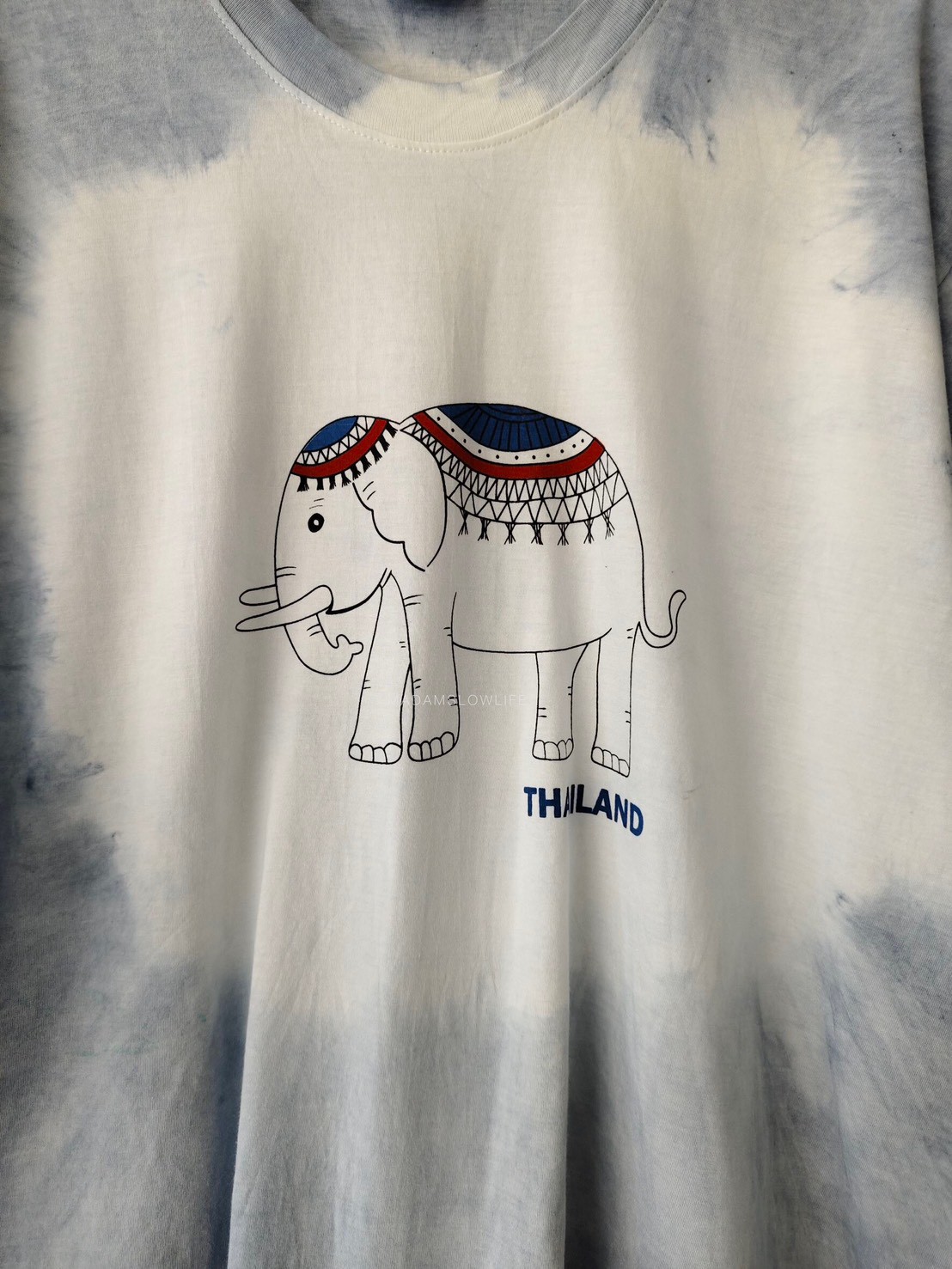 เสื้อยืดผู้ใหญ่พิมพ์ลายช้างThailand มัดย้อมสีฟ้าเทา Size : XS S M L XL 2XL 3XL