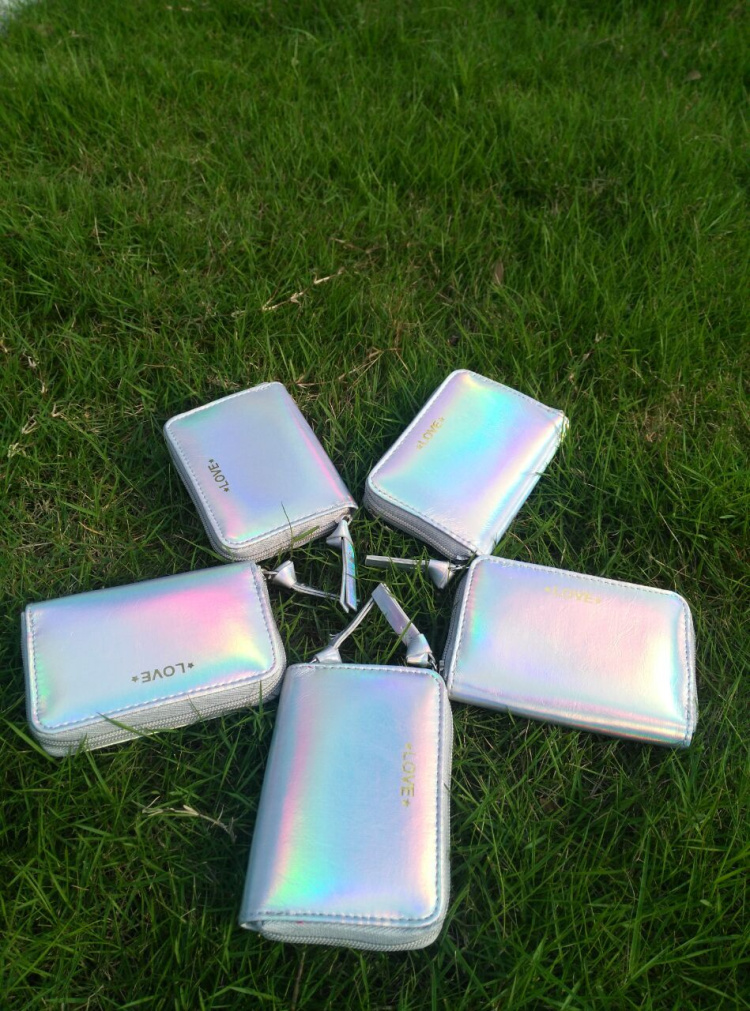 H&M กระเป๋าสตางค์ LOVE ของแท้