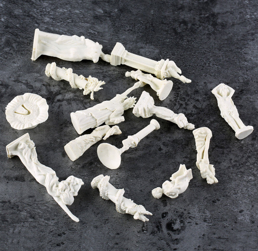 prop / โมเดลรูปปั้นสีขาว สเกล 1:87 / ชุดรวม 13 ชิ้น