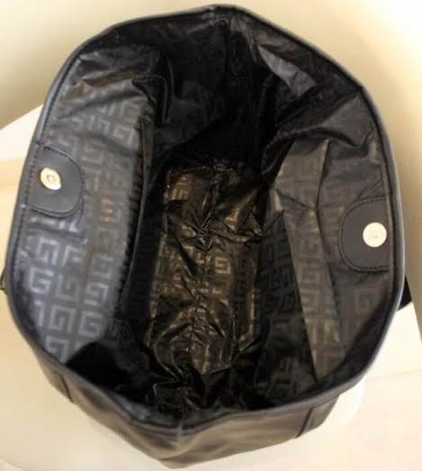 กระเป๋า พรีเมี่ยมน้ำหอม Givenchy