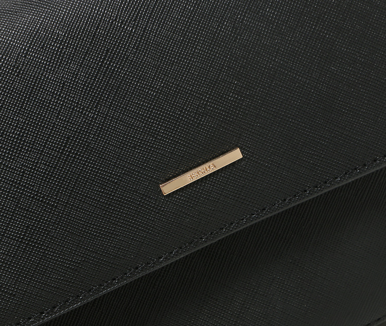 Bershka Slim Chain Sling Bag