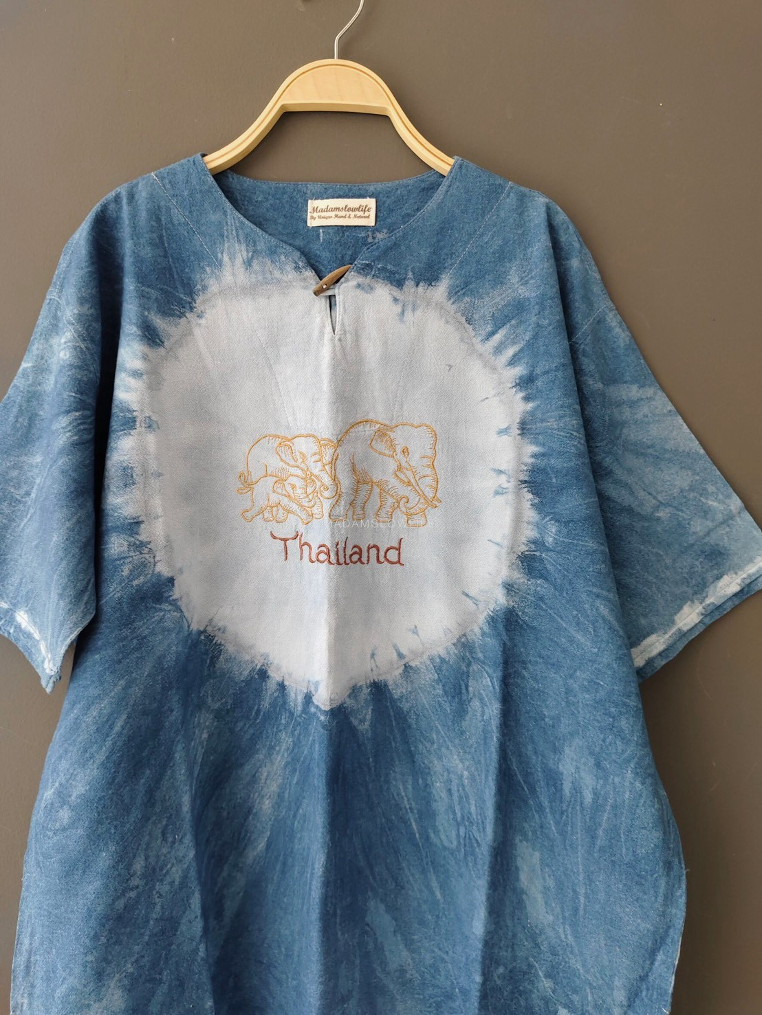 เสื้อผู้ชาย ปักลายช้าง มัดย้อมคราม Size : 44" 46" 48" 50"