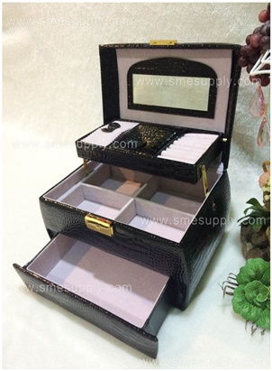 ขายส่งกระเป๋ากล่องเครื่องประดับ3ชั้นใส่แหวนจิวเเวอรี่สร้อยคอมี 3 สี สวยหรูดูดี