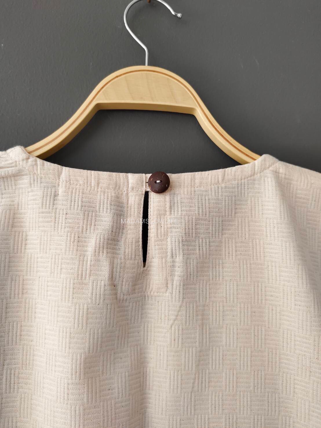 เสื้อแขนในตัว Size F อก 40 นิ้ว ยาว 21 นิ้ว