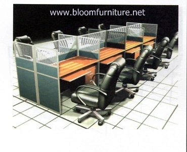 โต๊ะทำงานกลุ่มพร้อม Partition สำหรับ 8 ที่นั่ง ขนาด 490x122x120 ซม.