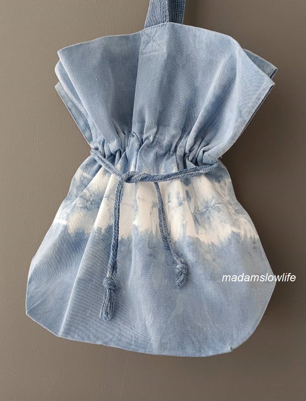 กระเป๋าแคนดี้ มัดย้อมน่ารัก