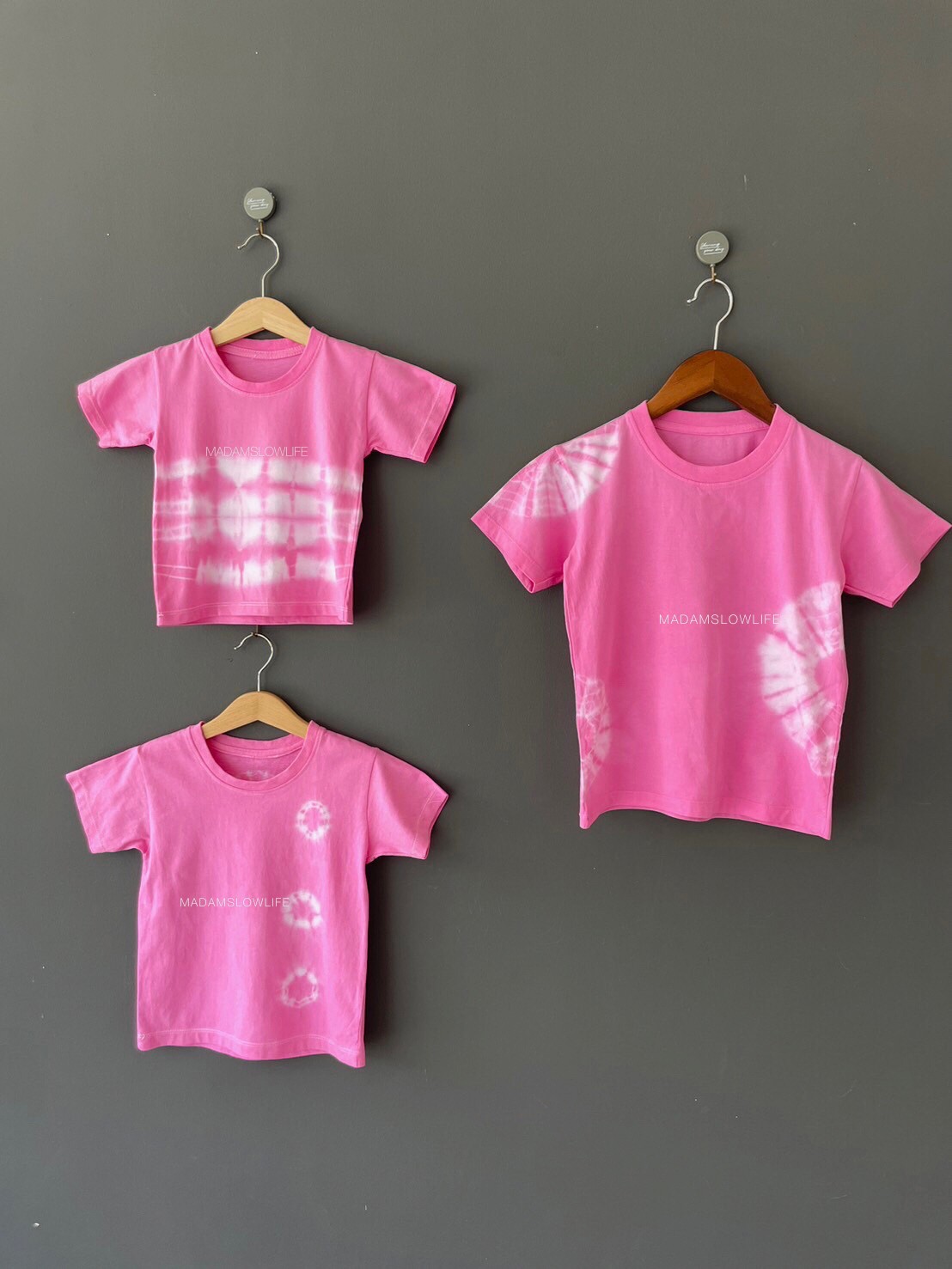 เสื้อยืดเด็ก มัดย้อมชมพูนม Size:80 90 100 110 120 130 140