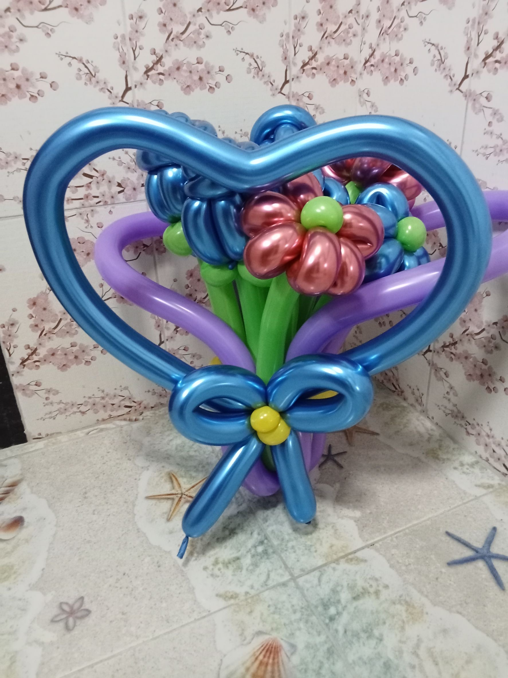 ตัวตลกโบโซ่ บิดลูกโป่ง แจกในงาน ฝีมือขั้นเทพ ตัวการ์ตูน ดอกไม้เป็นช่อสวยงาม