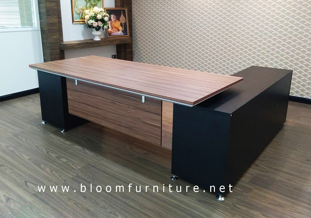 โต๊ะทำงานผู้บริหาร ตัวแอล ขนาด 225*202*75 ซม. / Executive Desk with L shape
