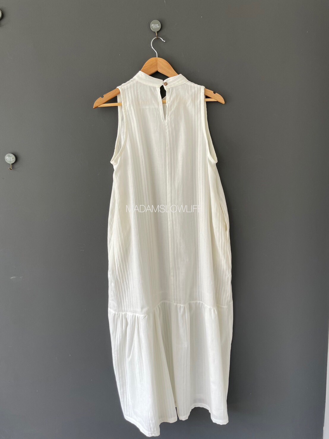 เดรสยาวคอเต่า (ชายระบาย) Size F อก 38-42 นิ้ว