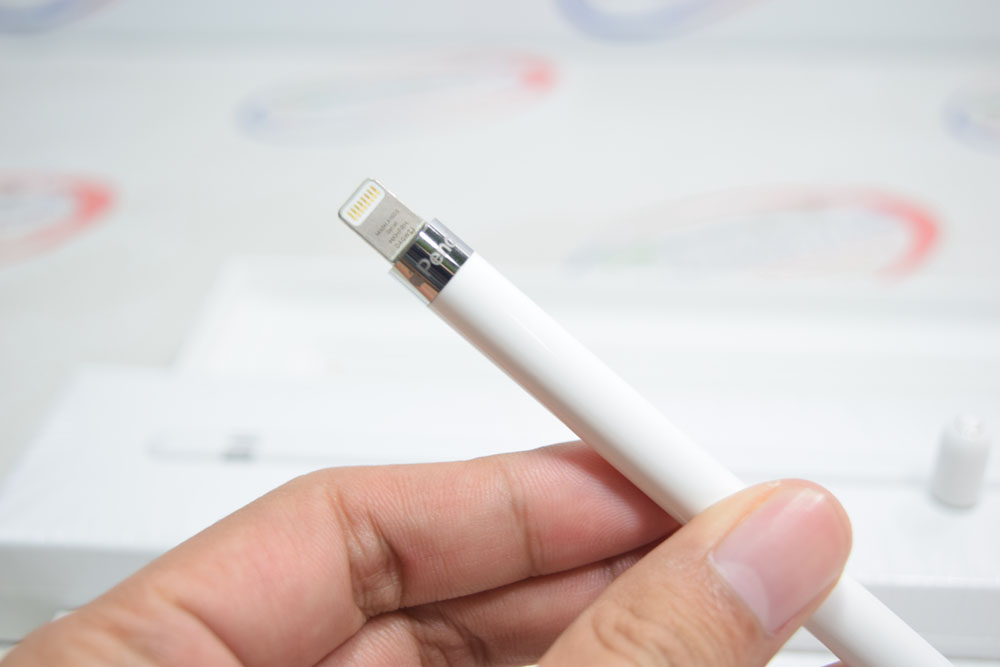 ขาย Apple Pencil สภาพสวย ของแท้ศูนย์ พร้อมกล่อง ใช้งานปกติ