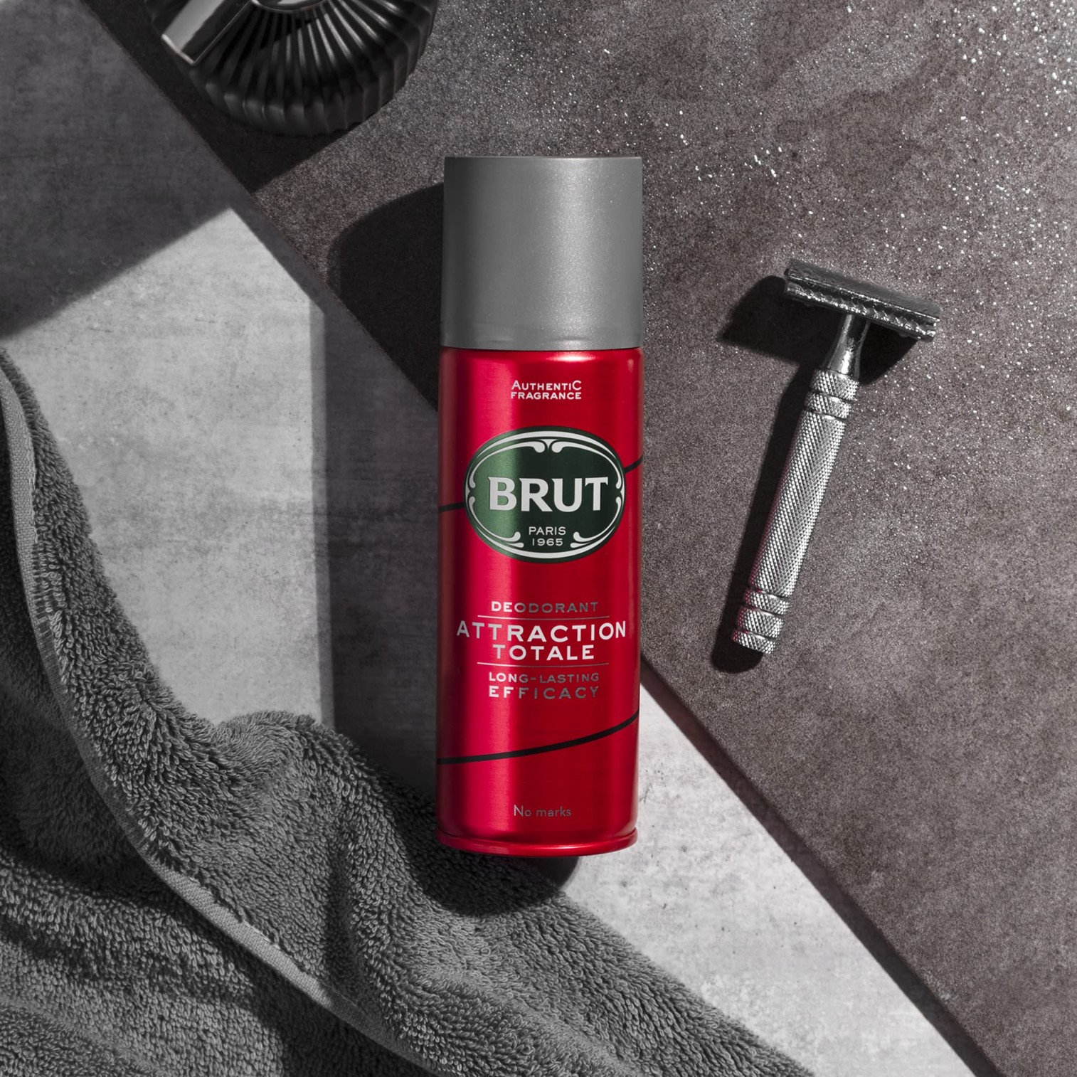 Brut Attraction Totale Deodorant Body Spray for Men 200ml สเปรย์ระงับกลิ่นกายกลิ่นใหม่สุดพิเศษสินค้านำเข้าจากต่างประเทศของแท้พร้อมส่ง