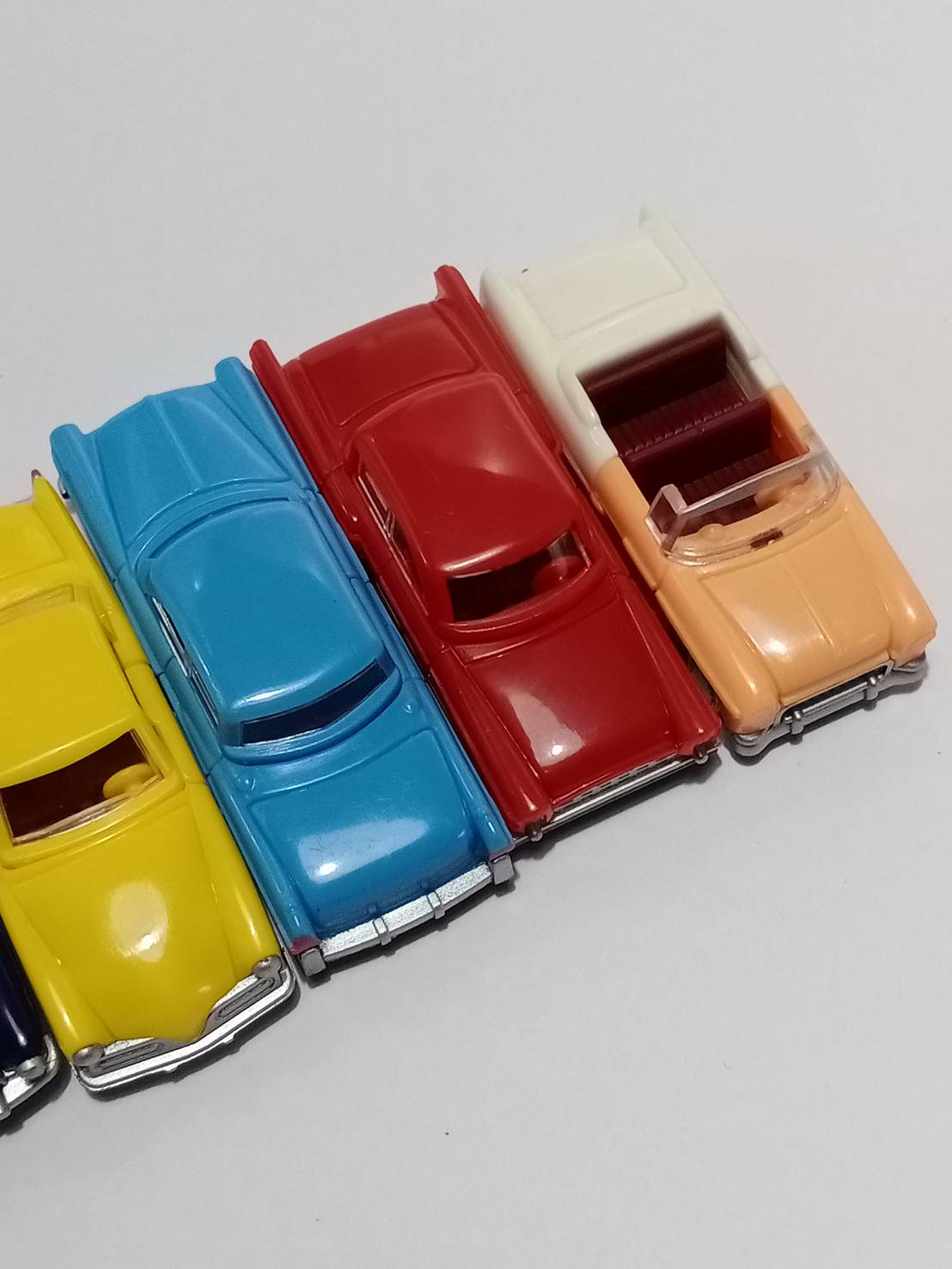 Model Car รวมรถ ชุด 5 คัน สเกล 1:87 (HO scale) Kinder Surprise Egg เยอรมัน