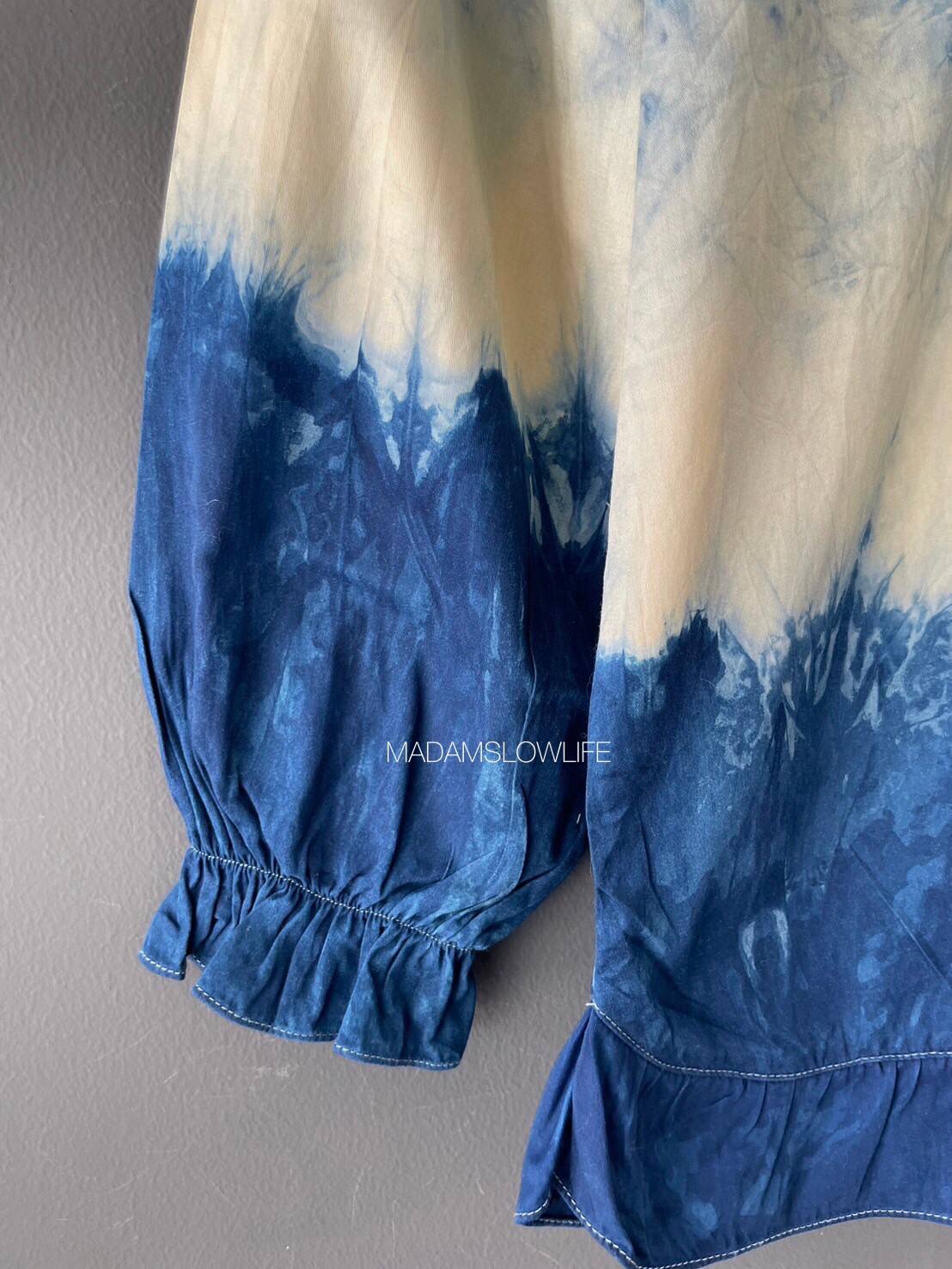 เสื้อผู้หญิง Size F อก 38-46 นิ้ว ยาว 23 นิ้ว เนื้อผ้าคอตตอนซาติน ย้อมด้วยสีครามธรรมชาติ