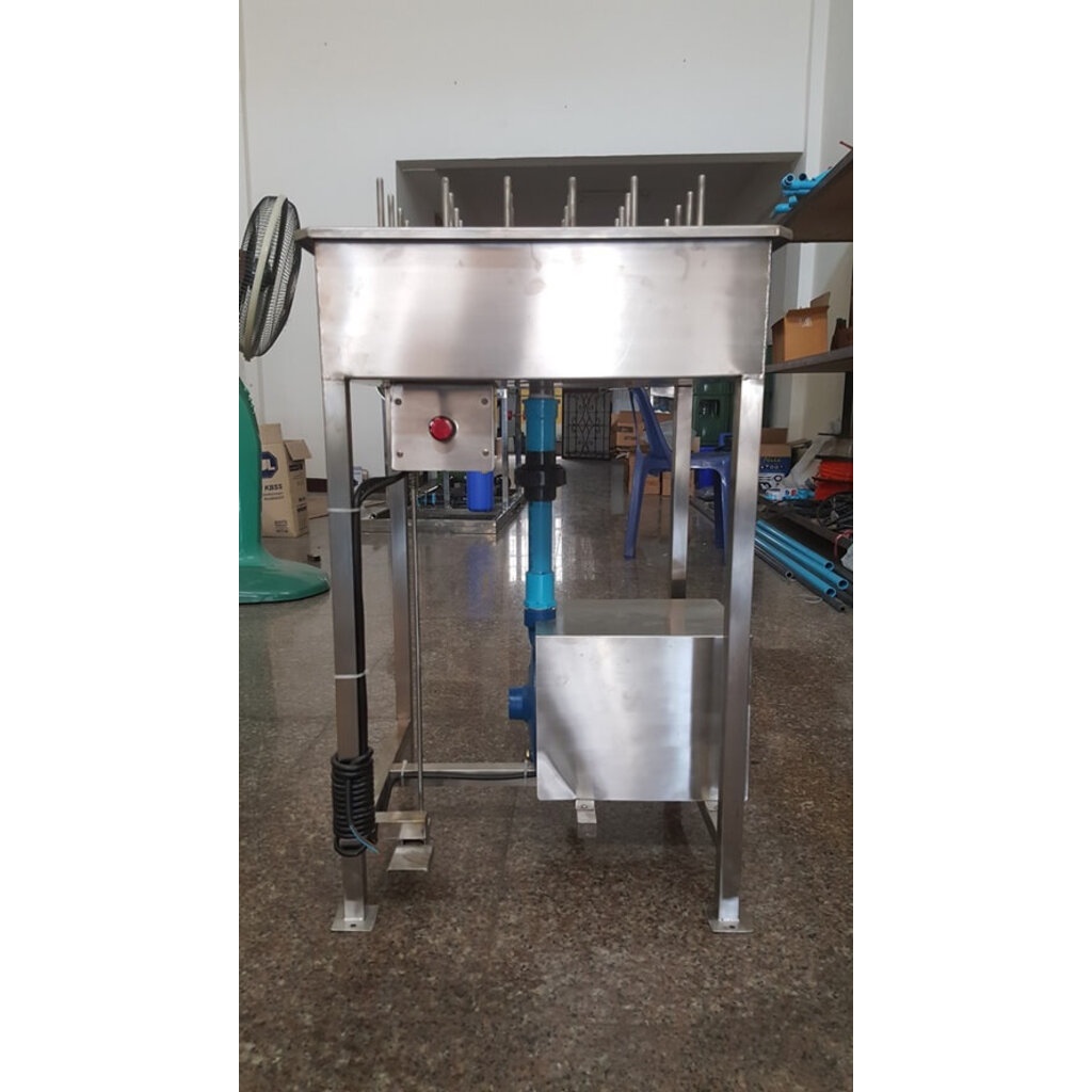 เครื่องล้างขวด12หัวมีปั๊ม