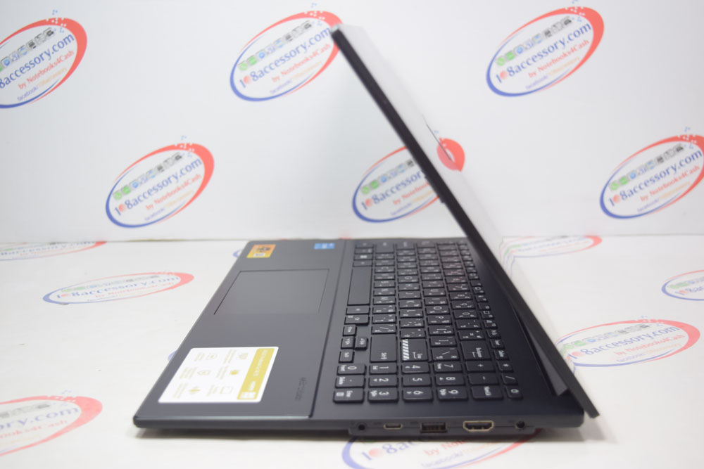 ขาย Asus Vivobook Go 15 จอใหญ่ 15” 60Hz รุ่นใหม่ i3 RAM8 สภาพ 99.99% ประกันถึง ก.ค.69