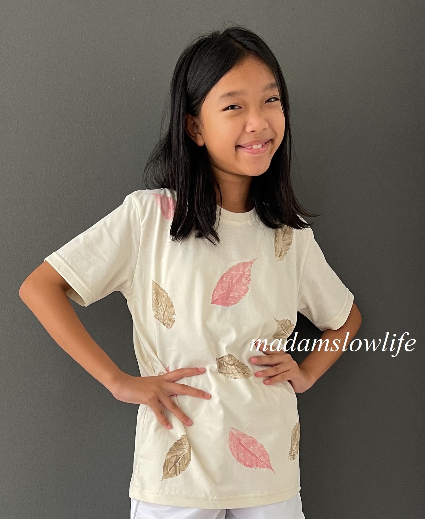 เสื้อยืดเด็ก คอตตอน 100% hand print size 90 100 110 120 130 140