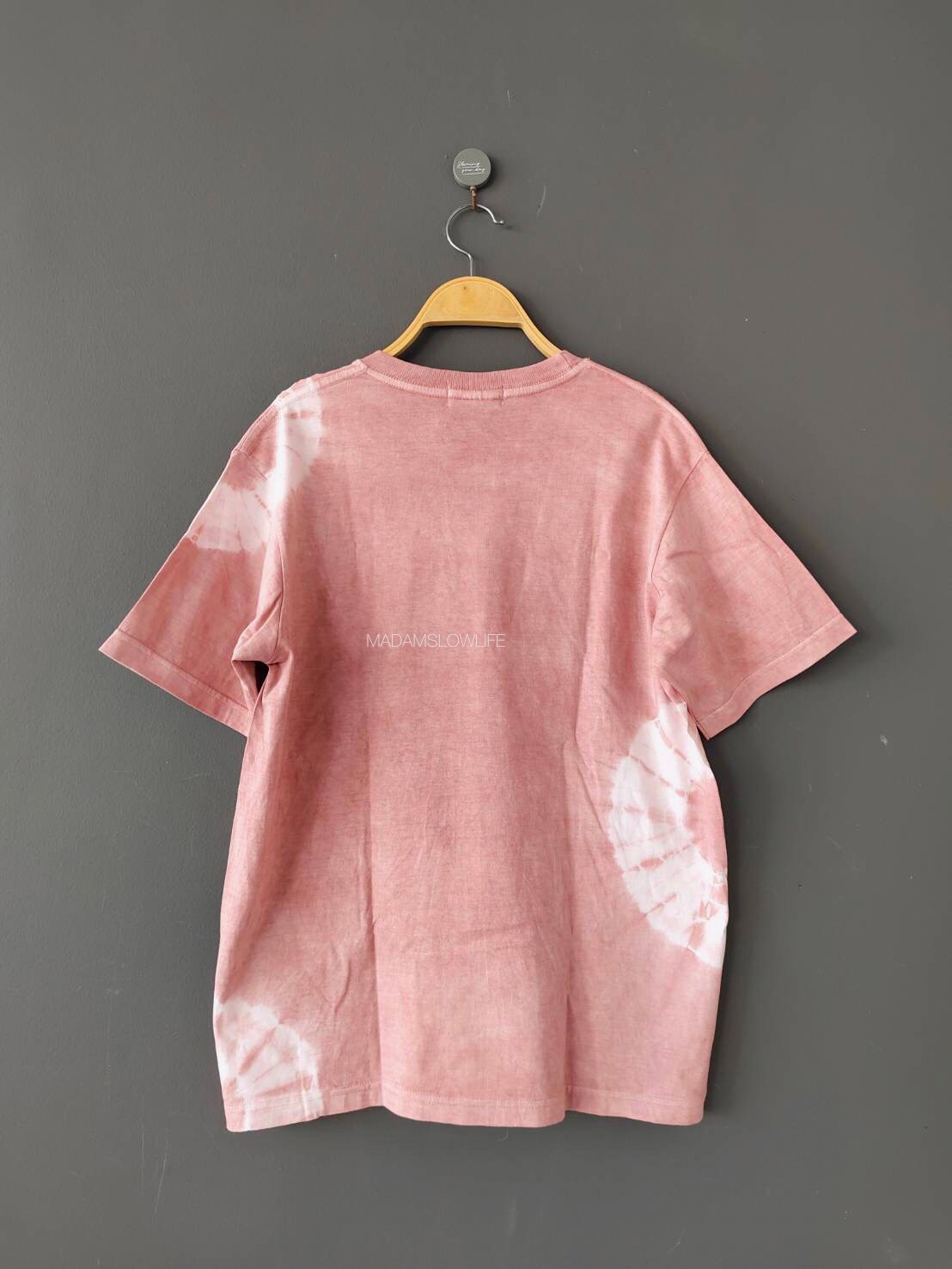 เสื้อยืดผู้ใหญ่ มัดย้อมสีชมพูธรรมชาติ Size : XS S M L XL 2XL 3XL