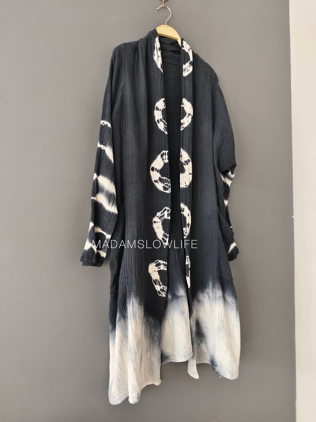 เสื้อคลุม ตัวยาว Over Coat Long เนื้อผ้าคอตตอน Cotton 100% เนื้อผ้านิ่ม Soft touch
