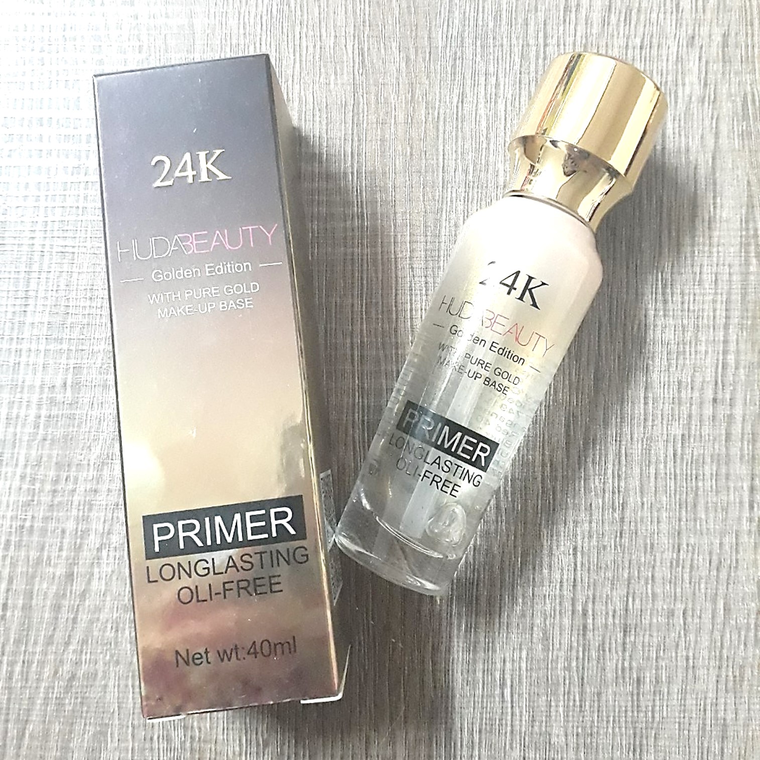 Huda Beauty 24K Primer Golden Edition 40ml ไพรม์เมอร์เพิ่มประกายเงางามให้ผิวหน้าดูโดดเด่นสวยทุกมุมมอง