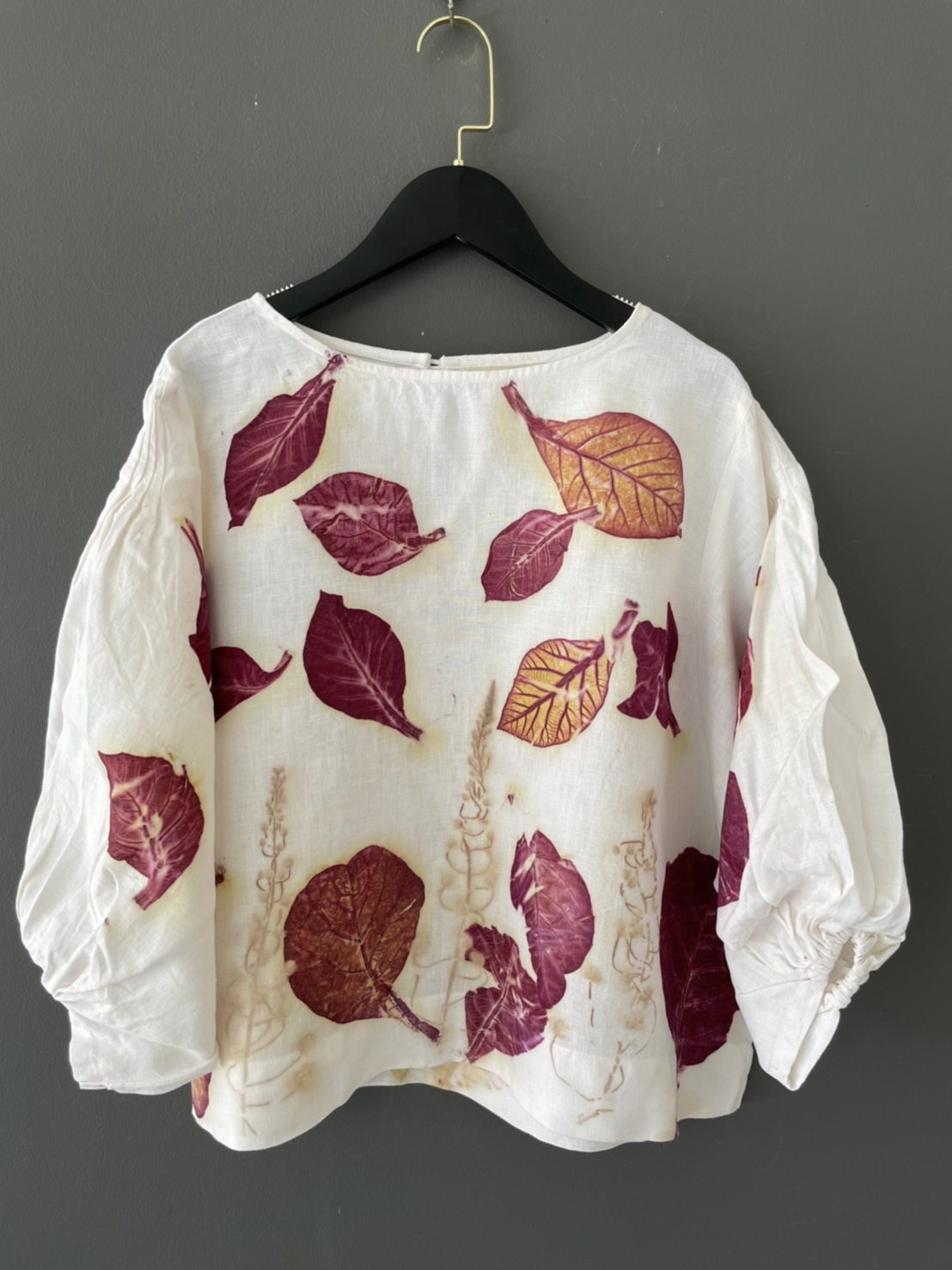 เสื้อคอกลม พิมพ์ใบไม้ธรรมชาติ ผ้าลินินแท้ Unique Eco Print Blouse