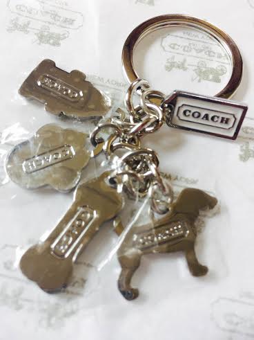 Coach พวงกุญแจพรีเมี่ยมนิตยสาร