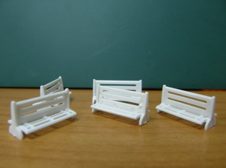 ม้านั่งยาวสวนสาธารณะ สีขาว (1:75) 5 ตัว