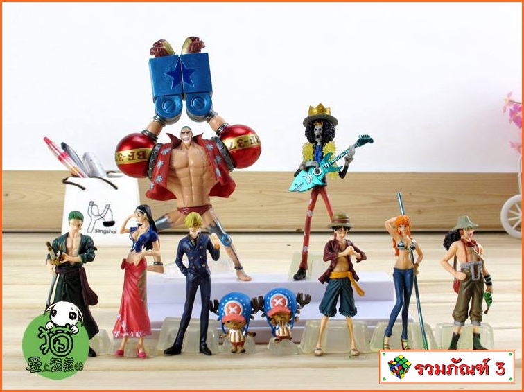 วันพีช New World 10ตัว ฐานใส (กล่องฟ้า)