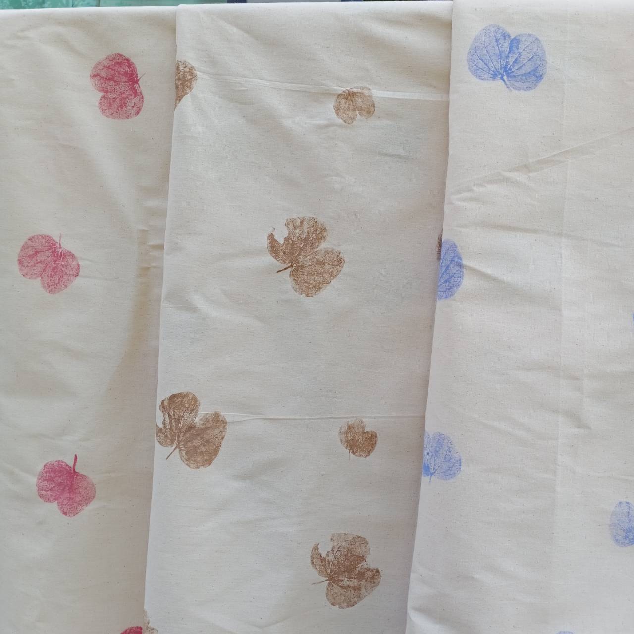 ผ้าคอตตอน100% Eco Fabric พิมพ์ลาย หน้ากว้าง 47" ลายสีชมพู