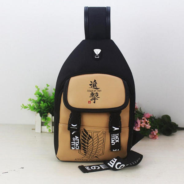 กระเป๋าสะพาย ลาย Attack on titan