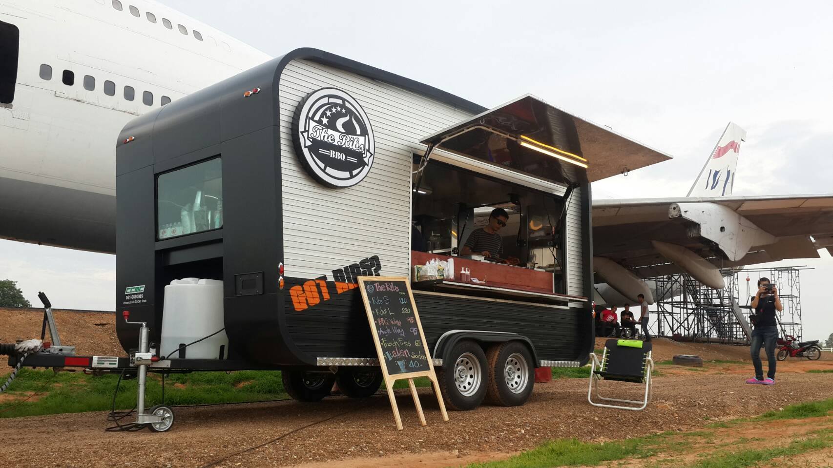 ผลิตออกแบบและจำหน่ายรถFood Truck รถขายของ รถขายอาหาร รถบรรทุกรถ รถขนส่งทุกชนิด