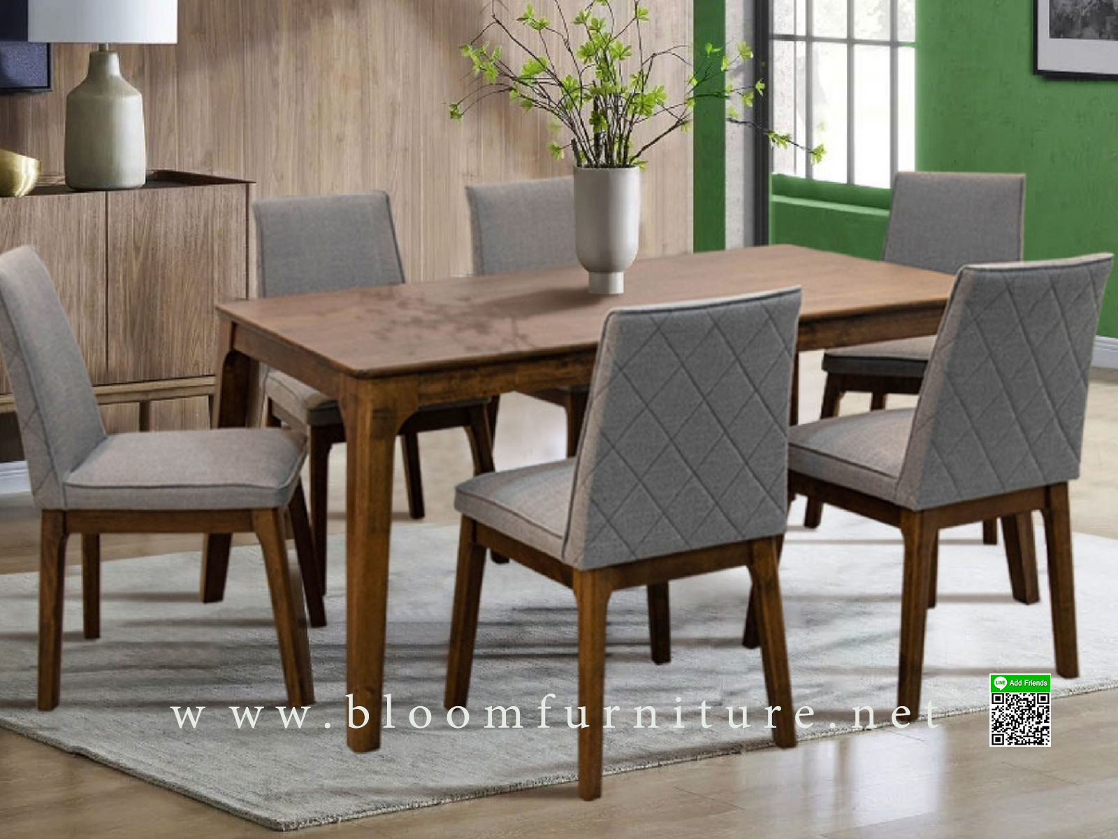 ชุดโต๊ะอาหารไม้ยางพารา เก้าอี้บุฟองน้ำหุ้มผ้า 4 ที่นั่ง ขนาด 160x90x75 ซม.