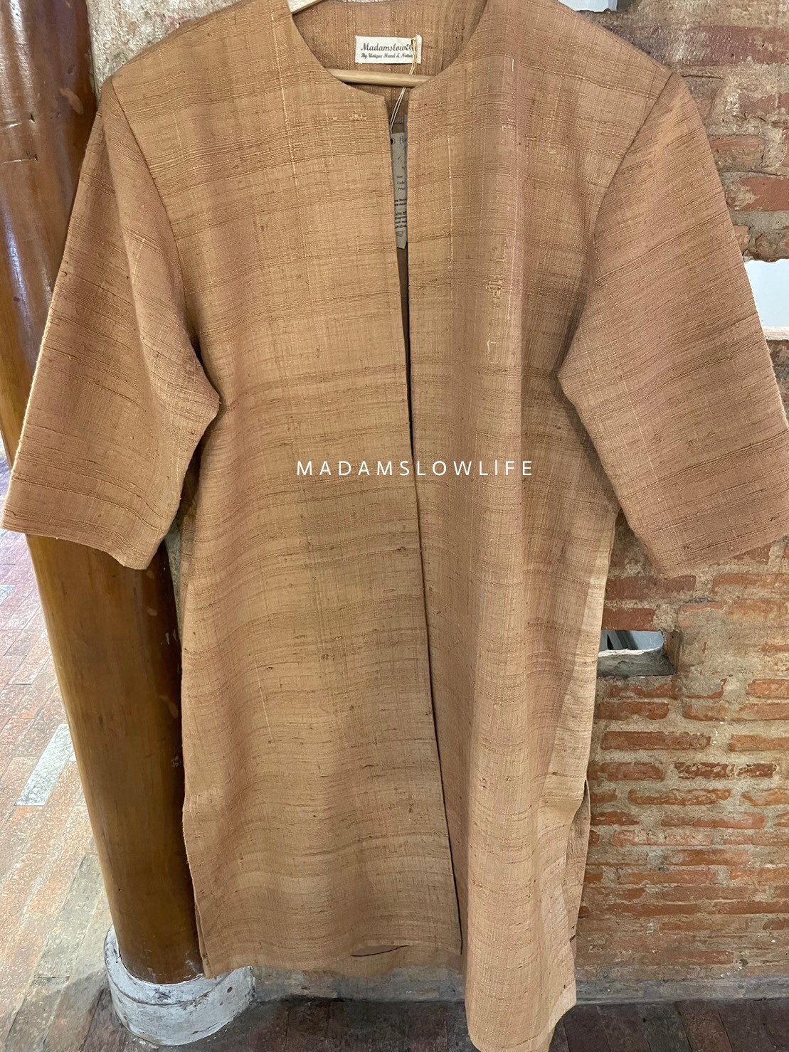 ชุดเสื้อคลุมยาวผ้าไหม