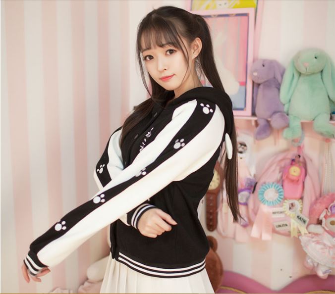 เสื้อกันหนาว Neko Atsume