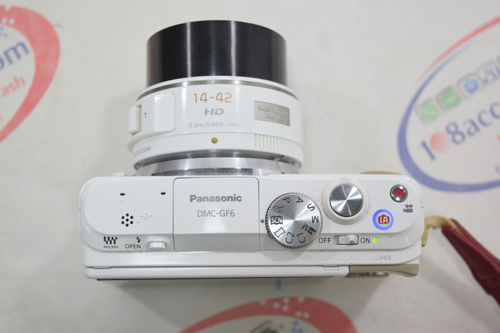 ขายกล้อง Panasonic Lumix DMC-GF6 เลนส์14-42 mm สีขาว รองรับ Wifi สภาพสวย