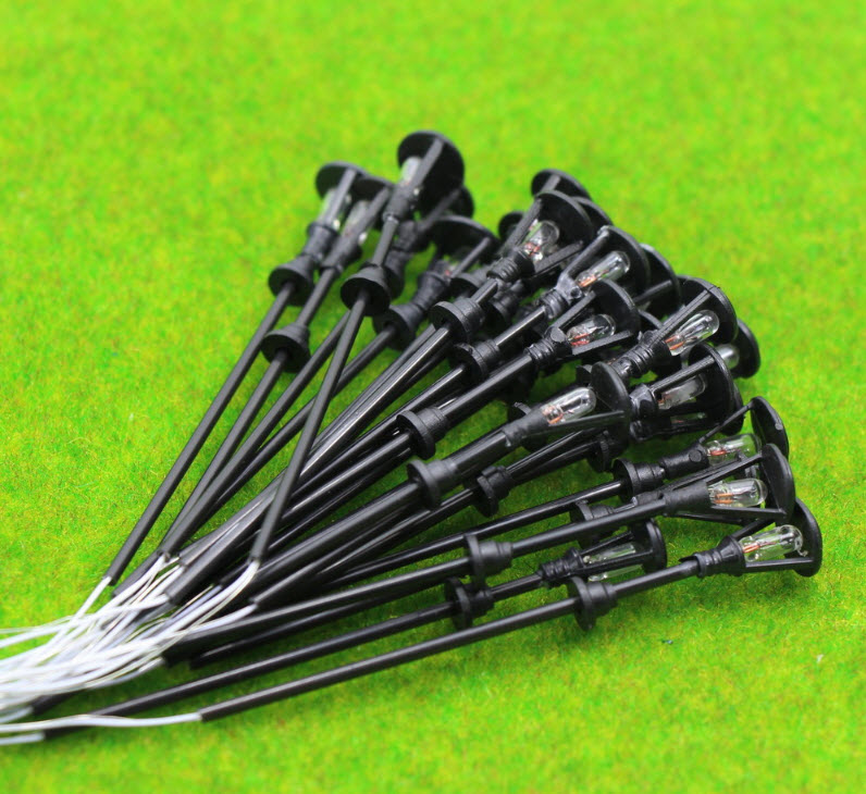 เสาโคมไฟเดี่ยว 12V สูง 6.5-7 ซ.ม. (สเกล 1:75-1:120) / 5 ต้น