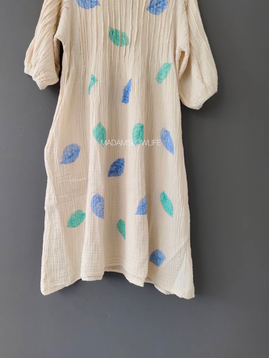 เดรสพิมพ์ใบไม้ Size F อก 36-42 นิ้ว