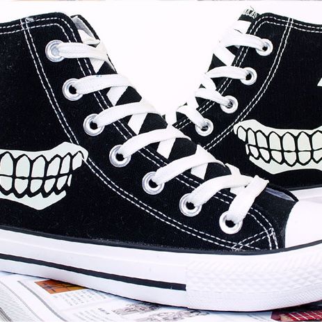 รองเท้าผ้าใบ ลาย Tokyo Ghoul เรืองแสงได้!!