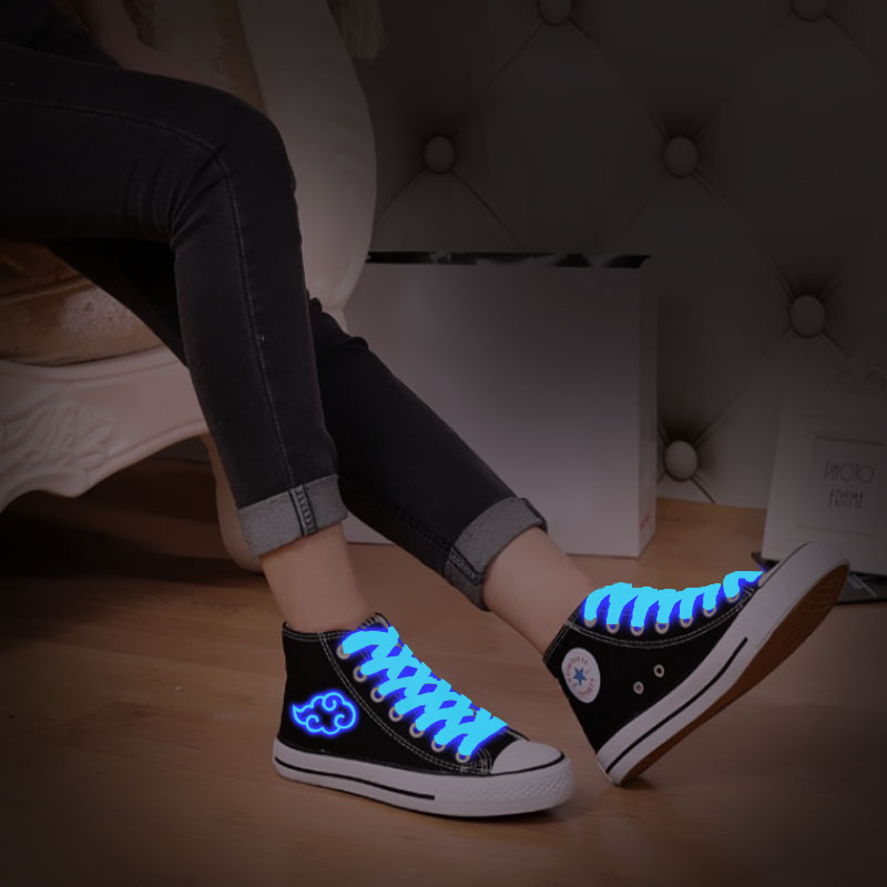 รองเท้าผ้าใบ ลาย naruto