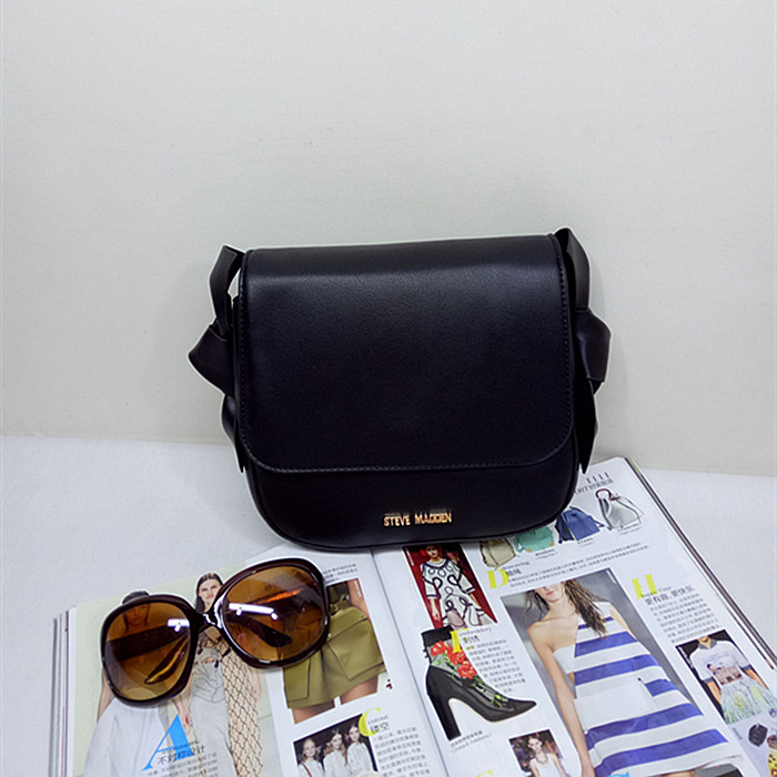 Steve Madden Bow Bag