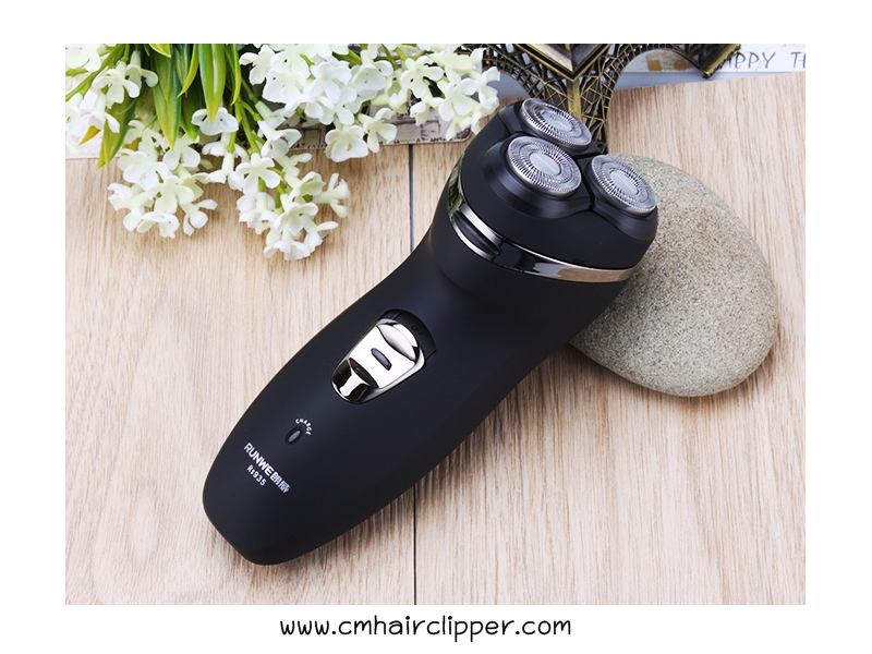 เครื่องโกนหนวดไฟฟ้า Runwe 3 Head