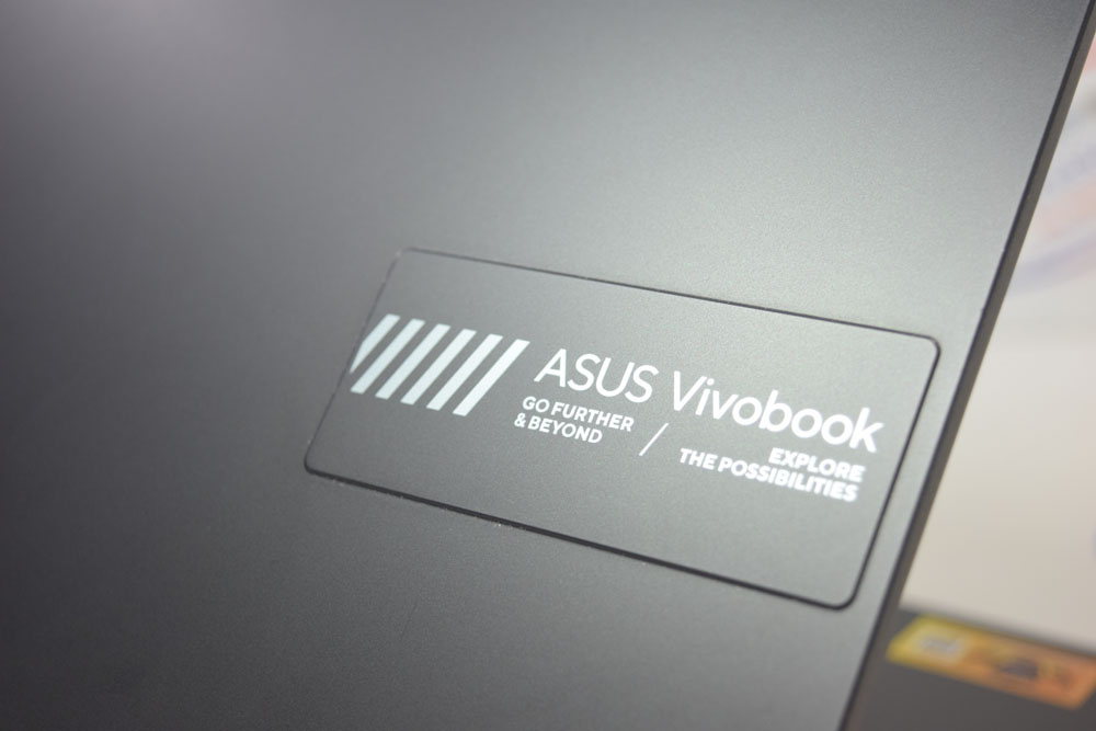 ขาย Asus Vivobook Go 15 จอใหญ่ 15” 60Hz รุ่นใหม่ i3 RAM8 สภาพ 99.99% ประกันถึง ก.ค.69