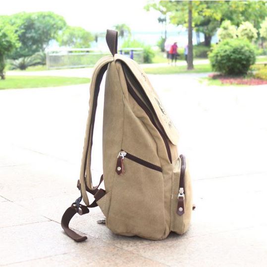 กระเป๋าเป้ ลาย attack on titan