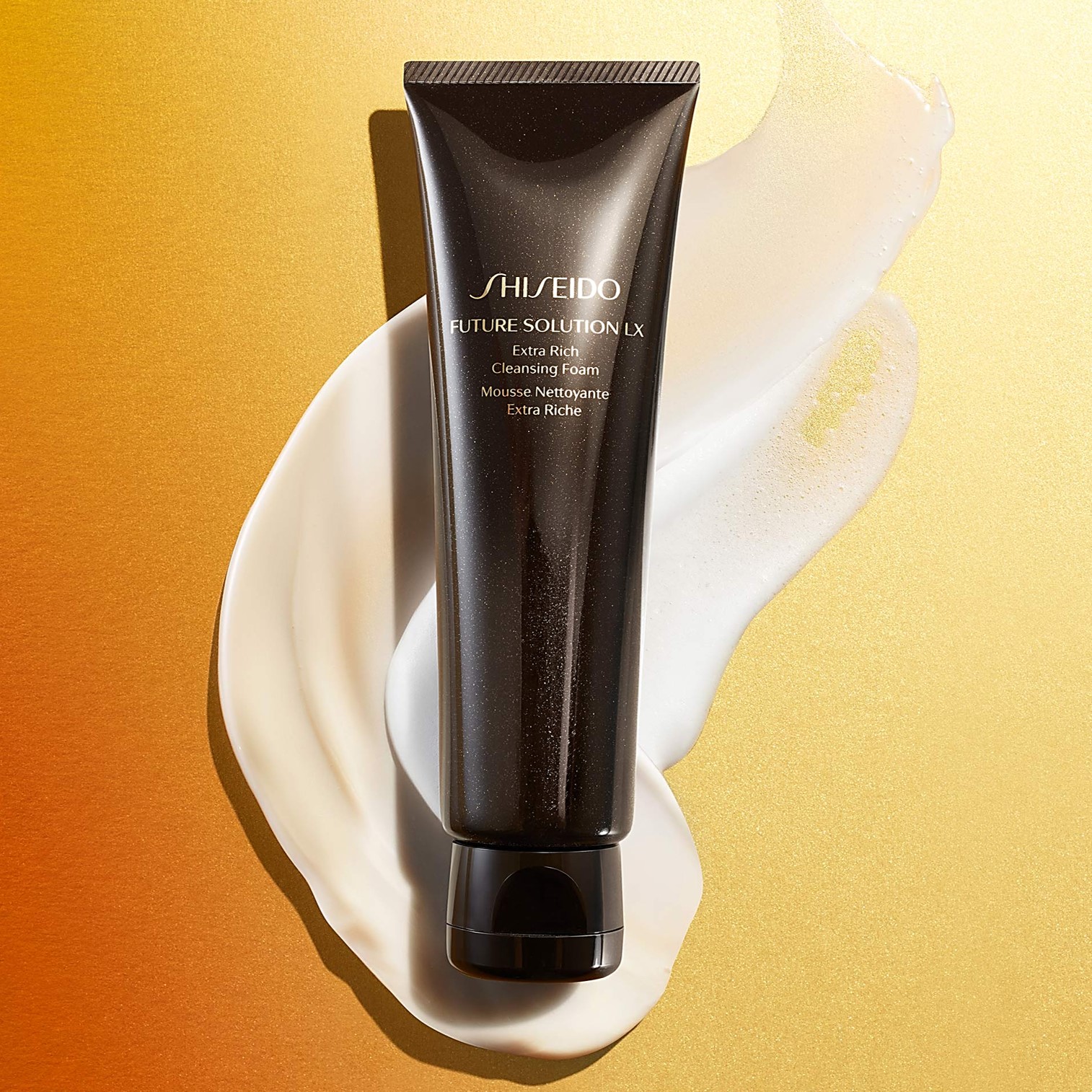 Shiseido FUTURE SOLUTION LX Extra Rich Cleansing Foam E 125ml คลีนเซอร์ทำความสะอาดผิวหน้าสูตรพิเศษเพื่อผิวหน้าสะอาดล้ำลึกพร้อมการบำรุงจากญี่ปุ่น