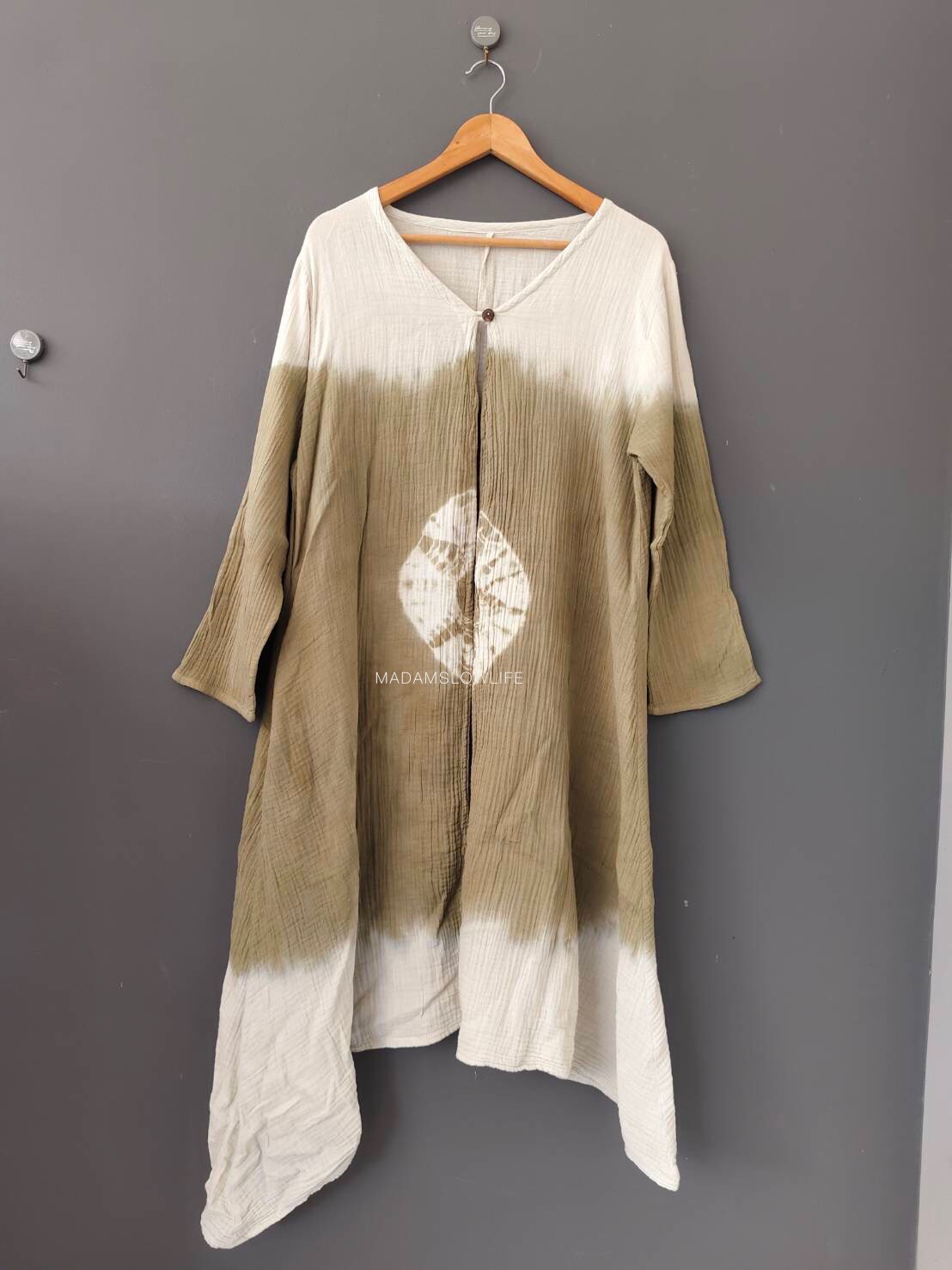 เสื้อคลุมมัดย้อมสีเขียว Size: F