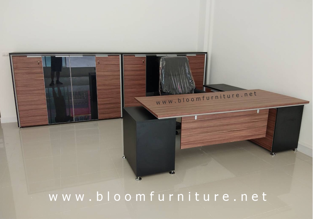 โต๊ะทำงานผู้บริหาร ตัวแอล ขนาด 225*202*75 ซม. / Executive Desk with L shape