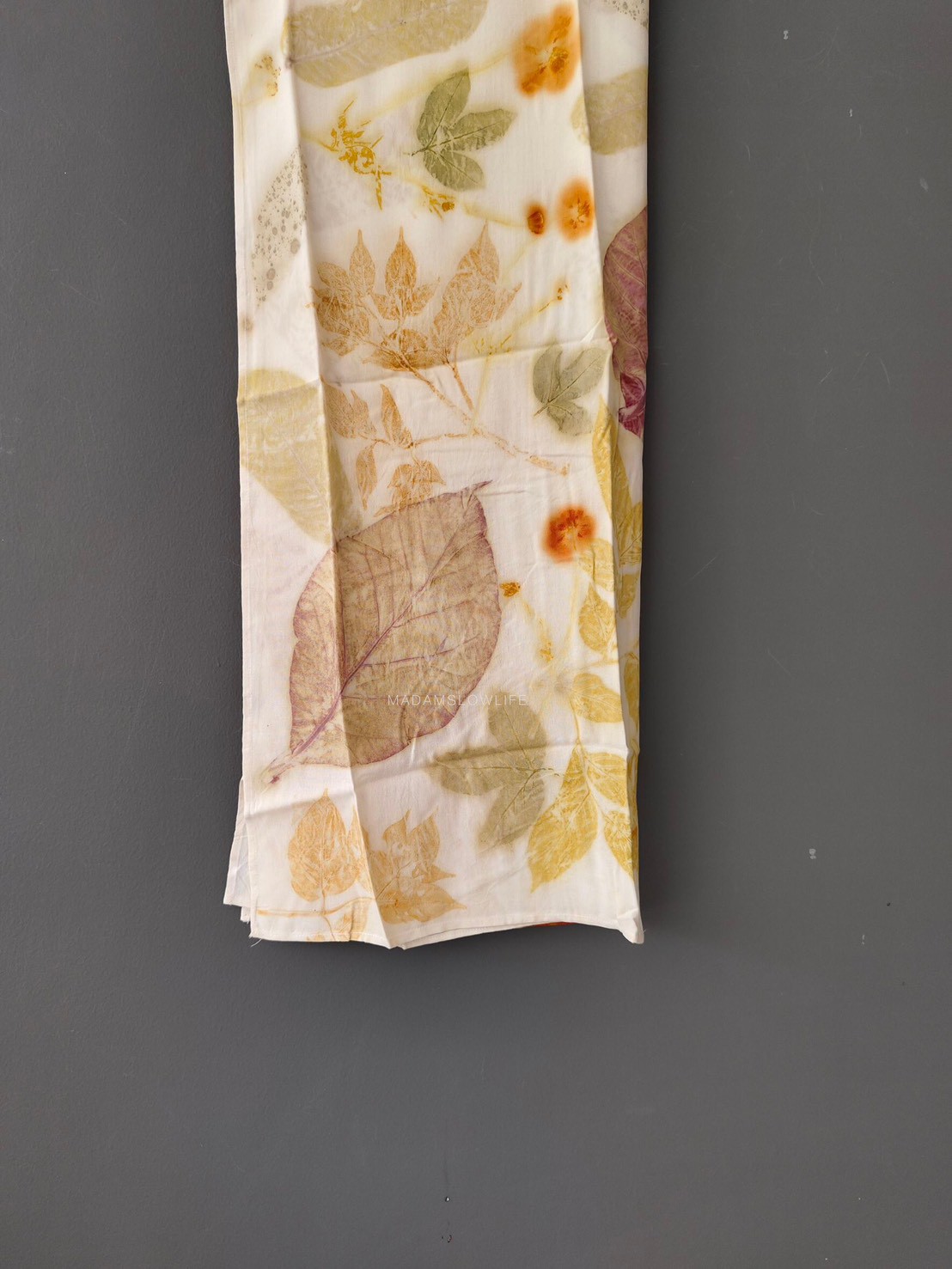 ผ้าพันคอ cotton Eco print ขนาด กว้าง 70 cm × ยาว 200 cm