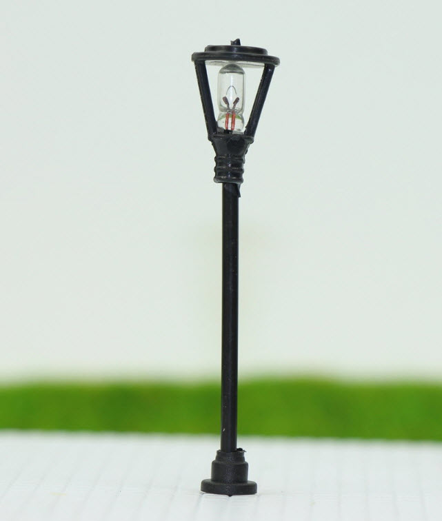 เสาโคมไฟเดี่ยว 12V สูง 6.5-7 ซ.ม. (สเกล 1:75-1:120) / 5 ต้น